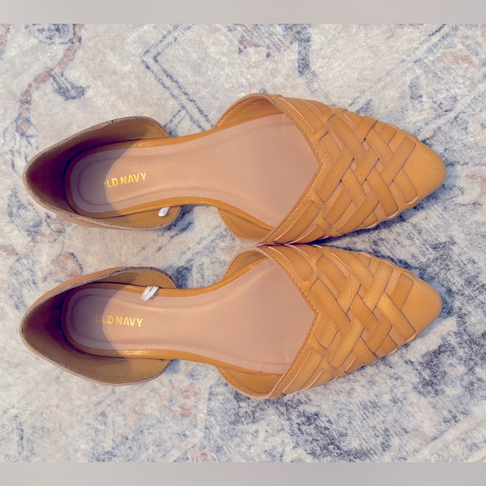 Old Navy Mustard Weaved Slip On Pointed Flat